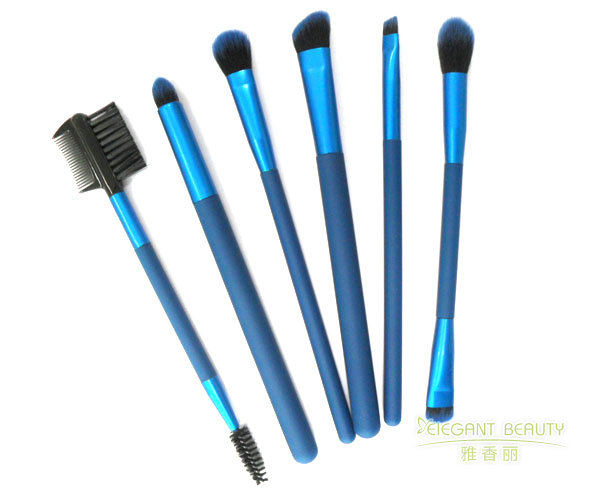草莓视频APP官网的日常维护与替换周期指南